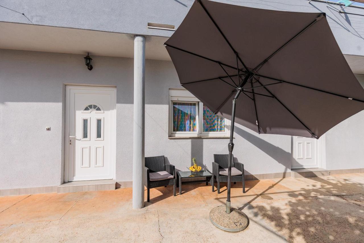 Apartman Toni Zadar Zewnętrze zdjęcie